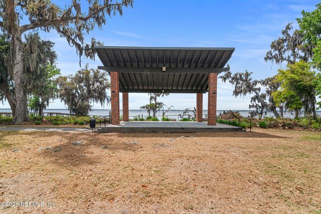 135 OAK PARK Drive, St. Johns, FL 32259