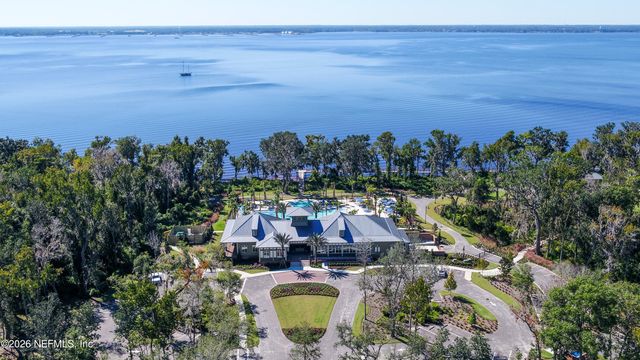 135 OAK PARK Drive, St. Johns, FL 32259