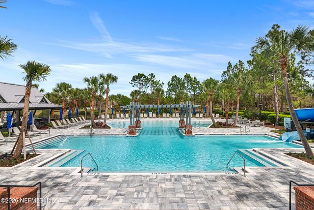 135 OAK PARK Drive, St. Johns, FL 32259