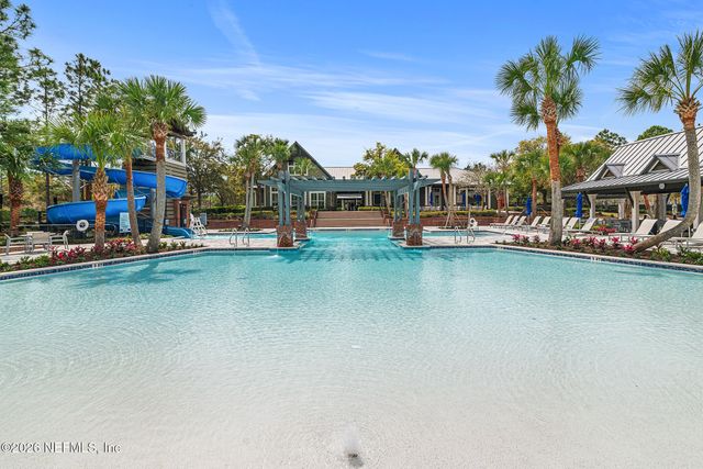 135 OAK PARK Drive, St. Johns, FL 32259