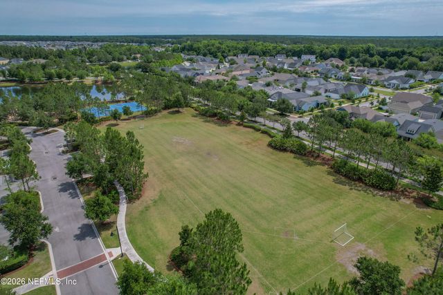 135 OAK PARK Drive, St. Johns, FL 32259