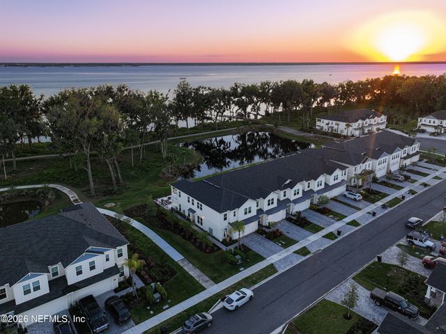 135 OAK PARK Drive, St. Johns, FL 32259