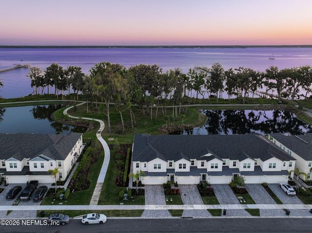 135 OAK PARK Drive, St. Johns, FL 32259