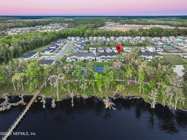135 OAK PARK Drive, St. Johns, FL 32259