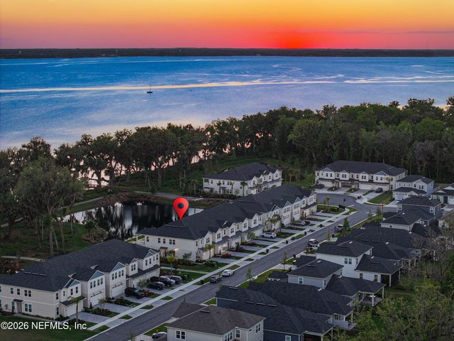 135 OAK PARK Drive, St. Johns, FL 32259