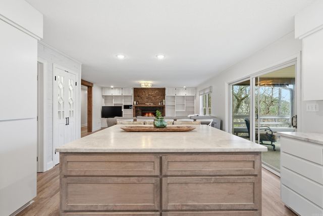 107 Crossbow Place, Fairfield Bay, AR 72088