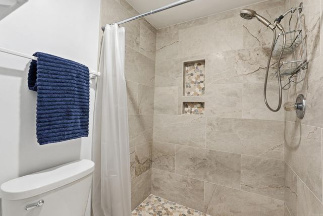 107 Crossbow Place, Fairfield Bay, AR 72088