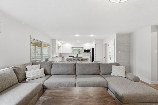 107 Crossbow Place, Fairfield Bay, AR 72088