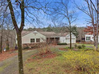 107 Crossbow Place, Fairfield Bay, AR 72088