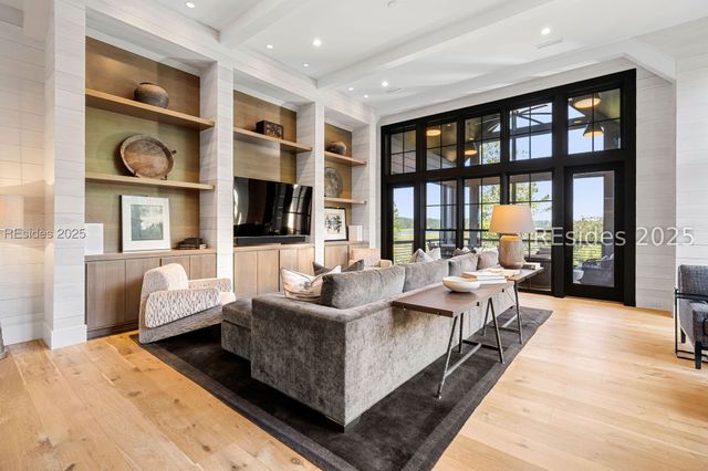 115 Mount Pelia Rd, Bluffton, SC 29910