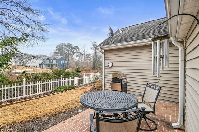 258 Memory Lane, Winder, GA 30680