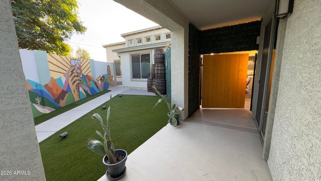 2919 E Monroe Street, Phoenix, AZ 85034