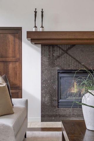 6484 Ivy Way, Edina, MN 55436
