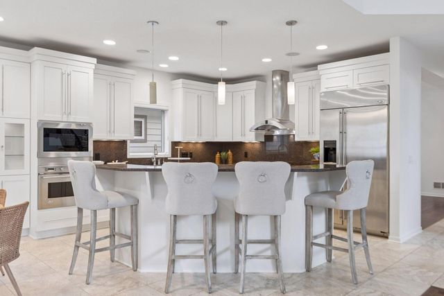 6484 Ivy Way, Edina, MN 55436