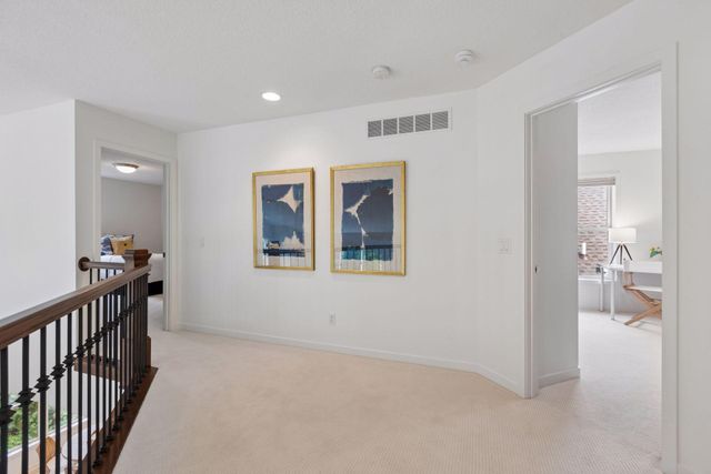 6484 Ivy Way, Edina, MN 55436