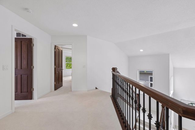 6484 Ivy Way, Edina, MN 55436