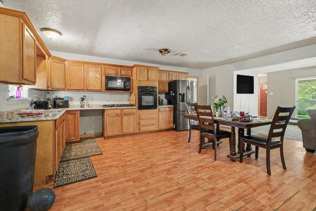 2917 48th Street, Dickinson, TX 77539