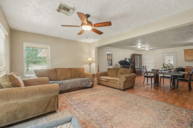 2917 48th Street, Dickinson, TX 77539