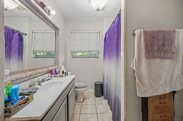 2917 48th Street, Dickinson, TX 77539