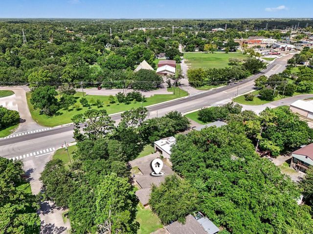 2917 48th Street, Dickinson, TX 77539