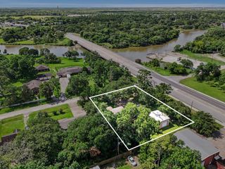 2917 48th Street, Dickinson, TX 77539