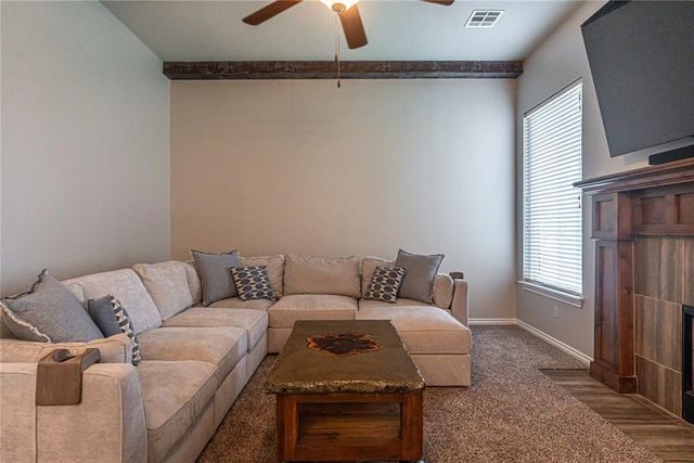 2316 Tuscan Lane, Edmond, OK 73034