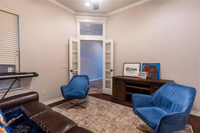 2316 Tuscan Lane, Edmond, OK 73034