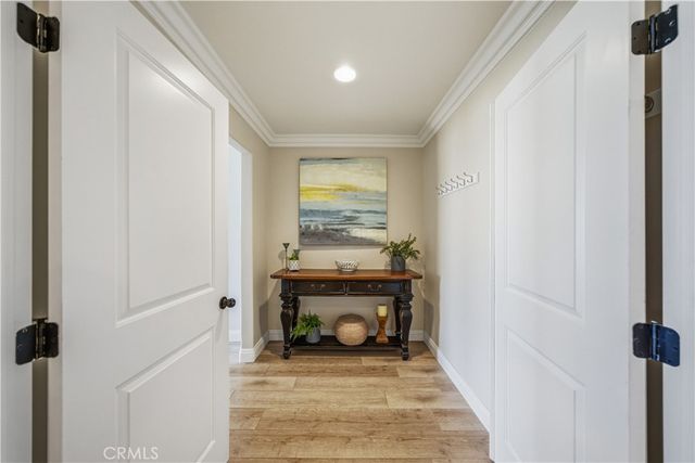 30990 Blackhorse Drive, Canyon Lake, CA 92587