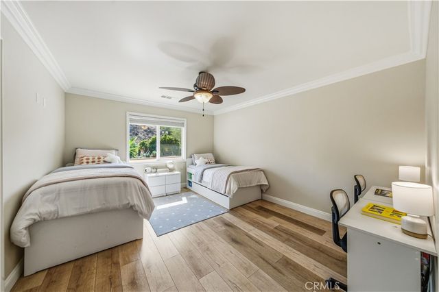30990 Blackhorse Drive, Canyon Lake, CA 92587