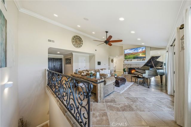 30990 Blackhorse Drive, Canyon Lake, CA 92587