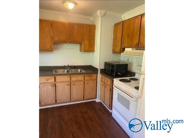 50 Rainbow City Drive, Florence, AL 35633