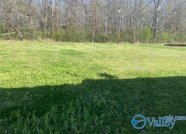 50 Rainbow City Drive, Florence, AL 35633