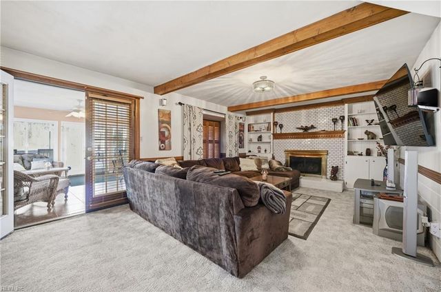 4108 Lakeview DR, Chesapeake, VA 23323