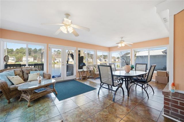 4108 Lakeview DR, Chesapeake, VA 23323