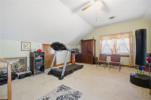 4108 Lakeview DR, Chesapeake, VA 23323