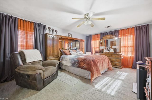 4108 Lakeview DR, Chesapeake, VA 23323