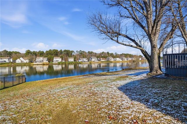 4108 Lakeview DR, Chesapeake, VA 23323