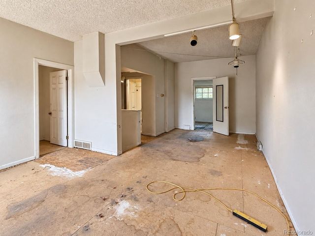 1309 Chester St, Aurora, CO 80010