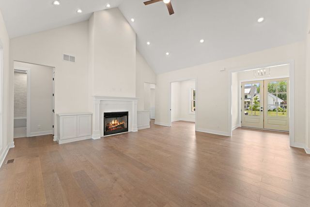 493 Stonebridge Parkway, Valparaiso, IN 46383