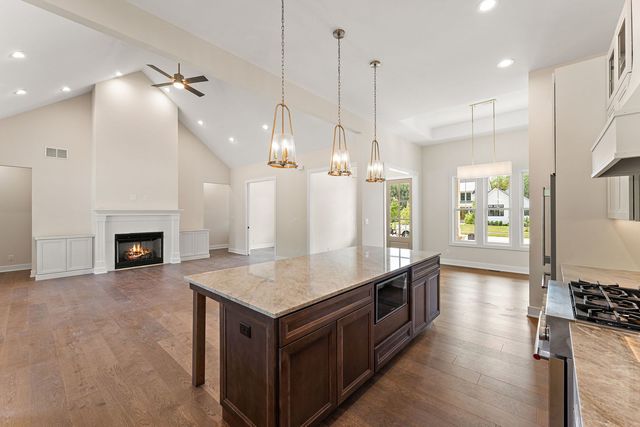 493 Stonebridge Parkway, Valparaiso, IN 46383