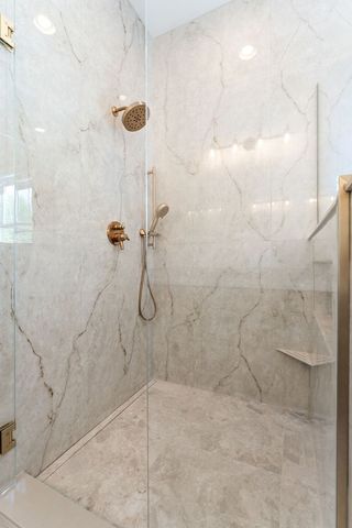 493 Stonebridge Parkway, Valparaiso, IN 46383