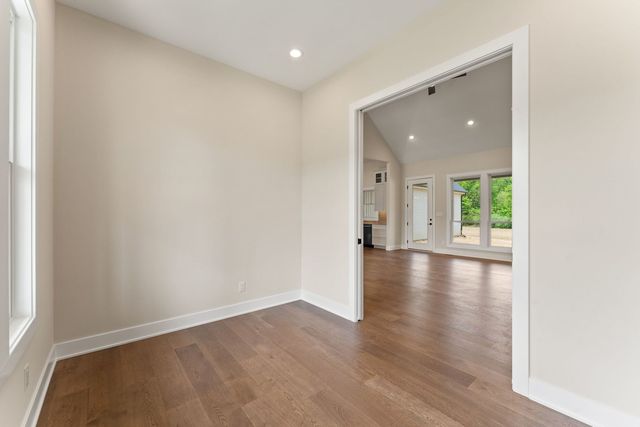 493 Stonebridge Parkway, Valparaiso, IN 46383