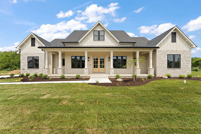 493 Stonebridge Parkway, Valparaiso, IN 46383
