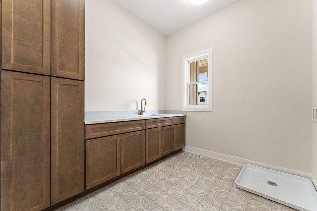 493 Stonebridge Parkway, Valparaiso, IN 46383