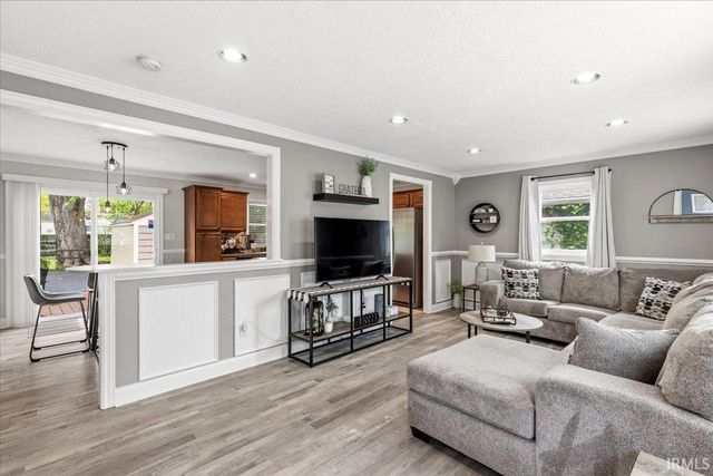 1212 Logan Avenue, Lafayette, IN 47905