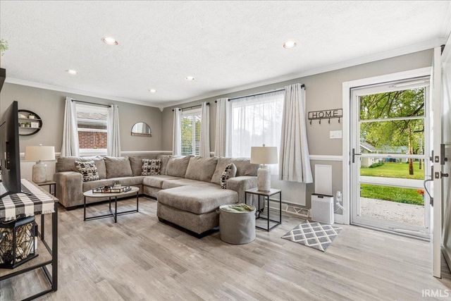 1212 Logan Avenue, Lafayette, IN 47905