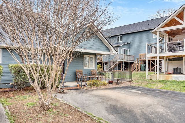 1115D Crestview Road, Easley, SC 29642