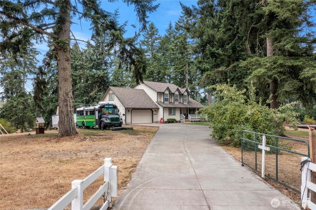 15040 129th Lane SE, Yelm, WA 98597