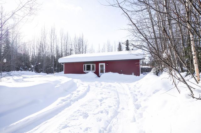 3011 VFW STREET, North Pole, AK 99705