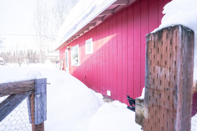 3011 VFW STREET, North Pole, AK 99705